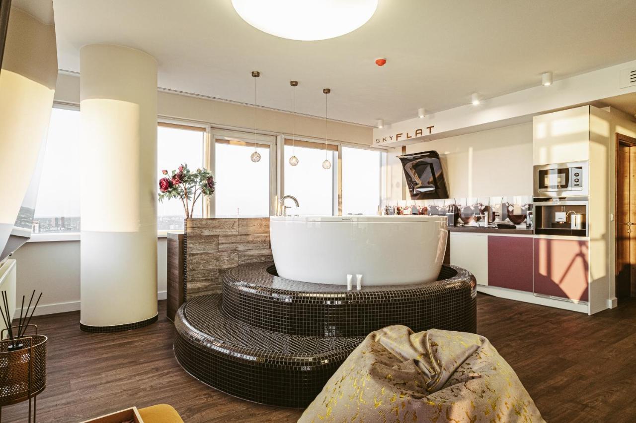 Apartamento Sky Flat Jacuzzi 27 Floor Klaipėda Exterior foto